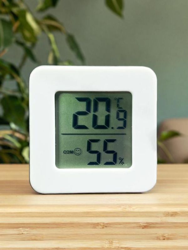 Higrómetro Blanco Cuadrado 5x5 cm – Monitorea la Humedad y Temperatura de tus Plantas de Interior