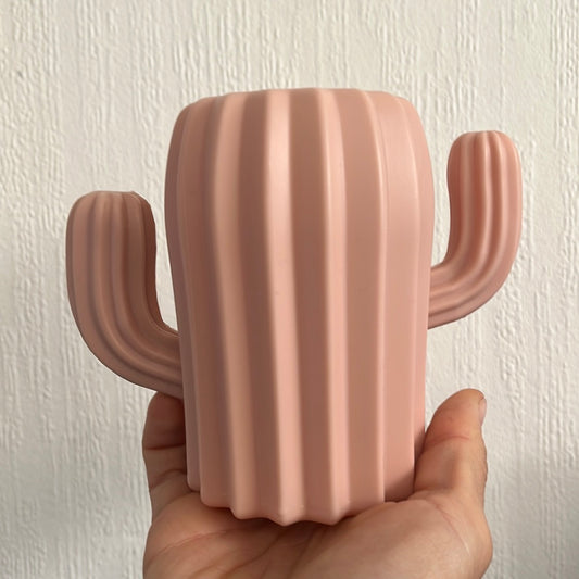 Portalápiz cactus – El toque divertido y minimalista que tu escritorio necesita